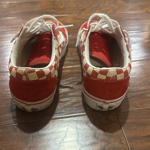 red checkered vans - Picture 4 of 5